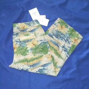 FINAL SALE Liz Claiborne Tropical Cropped Pants