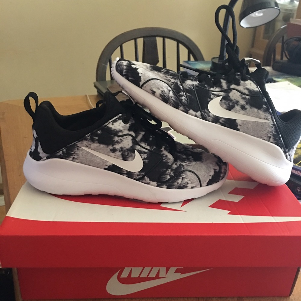 NEW NIKE Kaishi 2.0