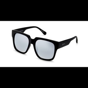 Quay Australia On The Prowl