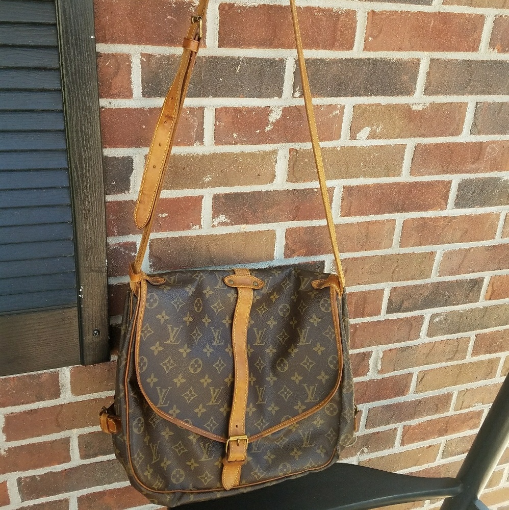 Authentic Louis Vuitton Monogram Saumur 35