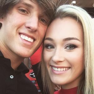 Meet your Posher, Yasmine