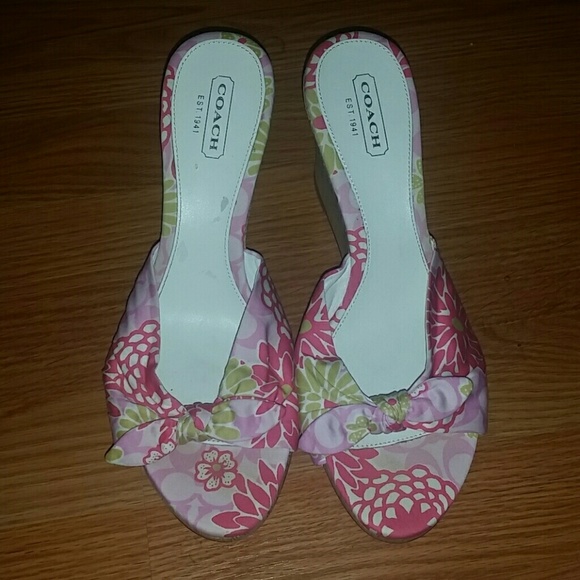 COACH shoes - Picture 1 of 5