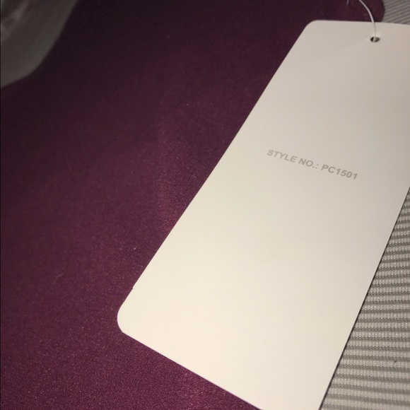 Prime Cut Maroon Burgundy High Mock Neck Crop Top - Picture 6 of 8