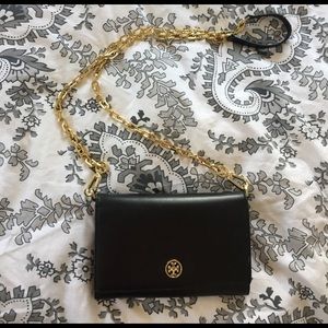 Tory Burch Robinson Chain Wallet