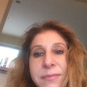 Meet your Posher, Michele