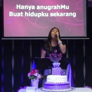 Meet your Posher, Elina