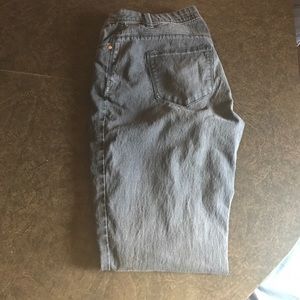 Grey skinny jeans