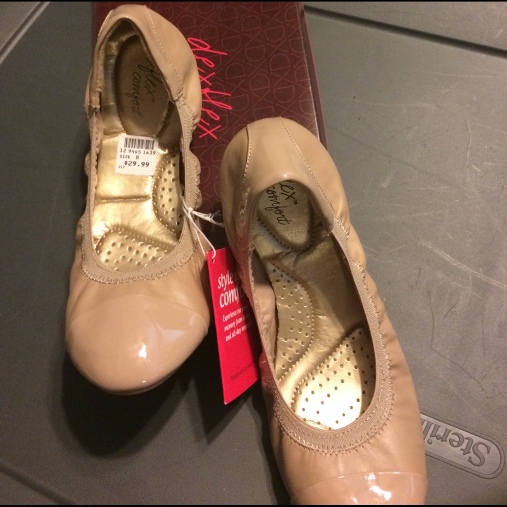 Ballet flats