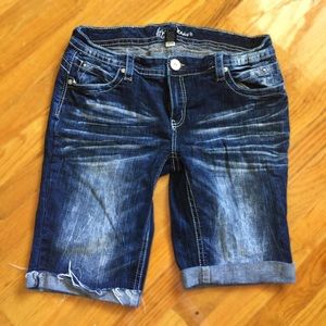 Ariya Jeans Bermuda shorts