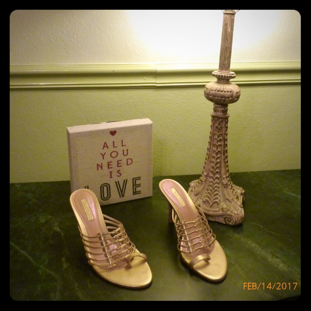 EVERYTHING MUST GO! SUPER CLEARANCE