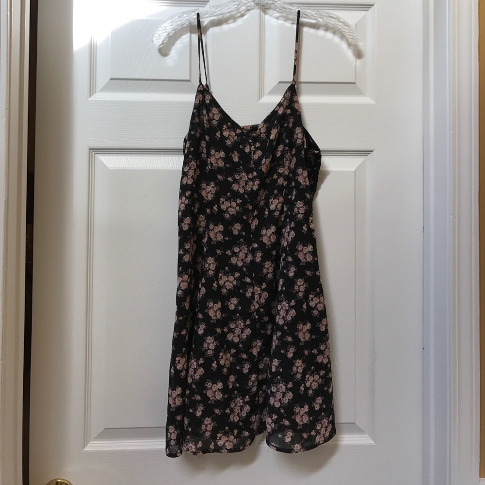 FOREVER 21 Floral dress
