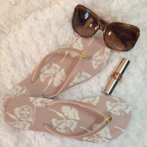 Tory Burch flip flops! NWOT