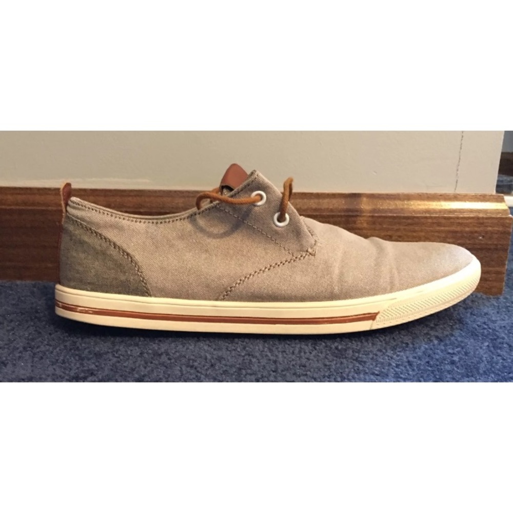 Mountain creek men's casual shoes 9.5