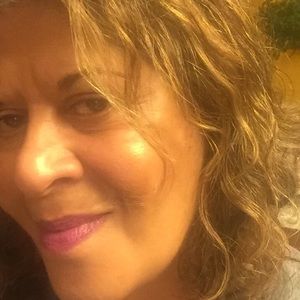 Meet your Posher, Janet