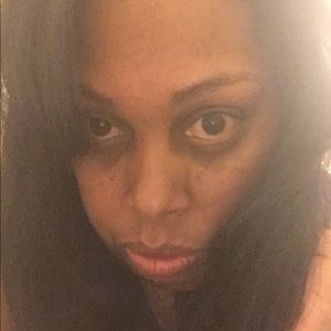 Meet your Posher, Sharron