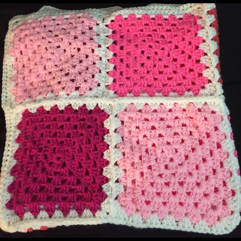 Baby girl homemade multi colored pink Afghan - Picture 2 of 6