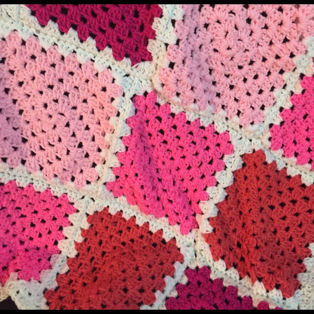 Baby girl homemade multi colored pink Afghan - Picture 5 of 6