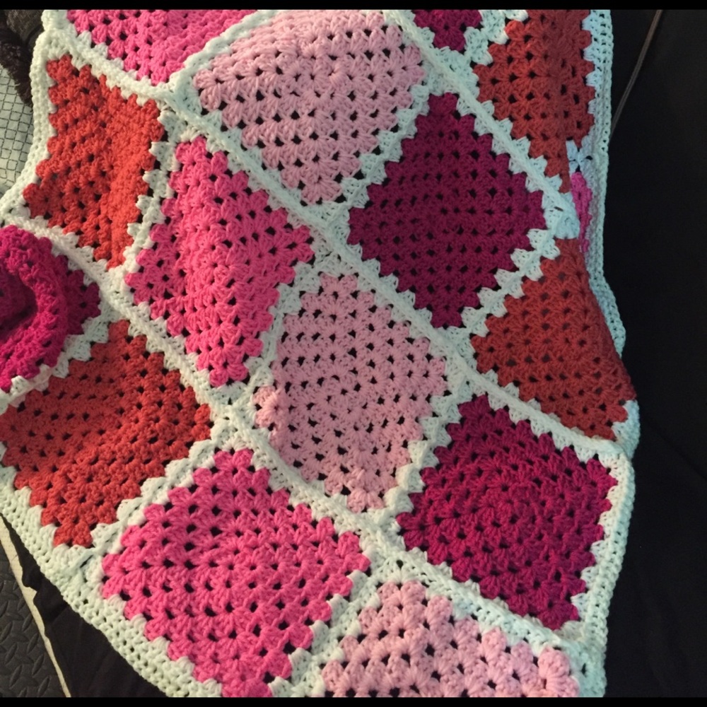 Baby girl homemade multi colored pink Afghan - Picture 6 of 6