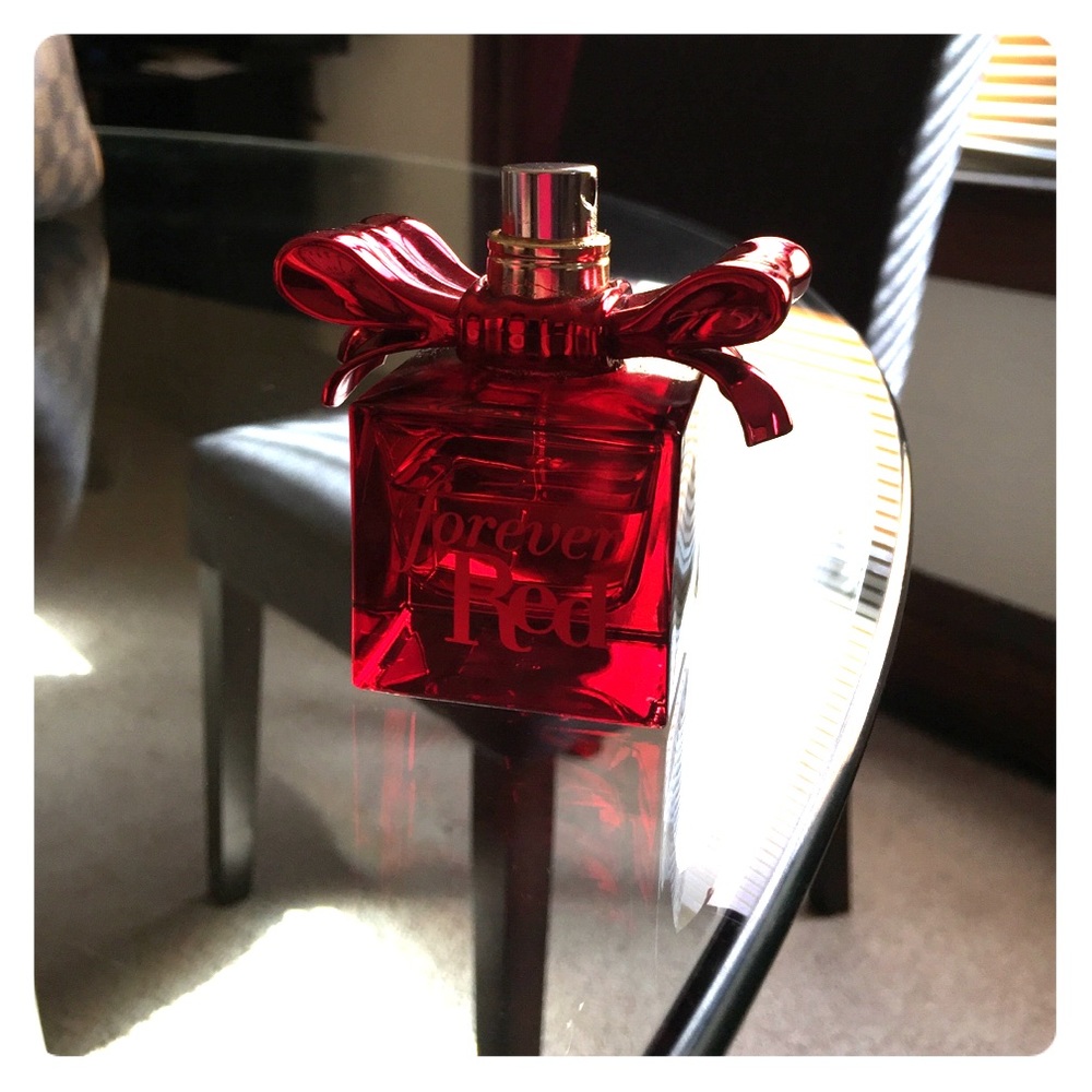 Forever red bath and body works perfume