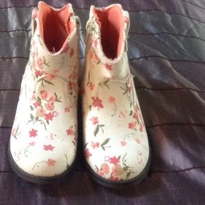 Girls Toddler Size 10 Floral Boots