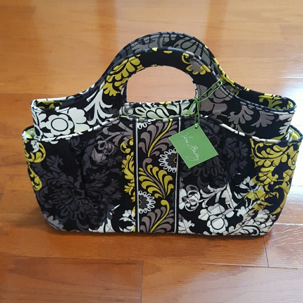 Vera Bradley Abby Baroque pattern