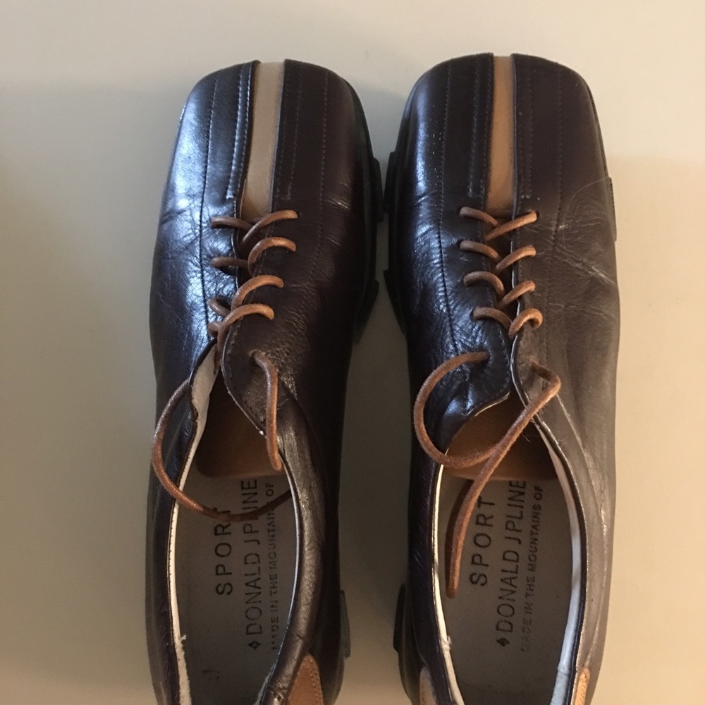 Donald Pliner two tone oxfords sz8 nwot