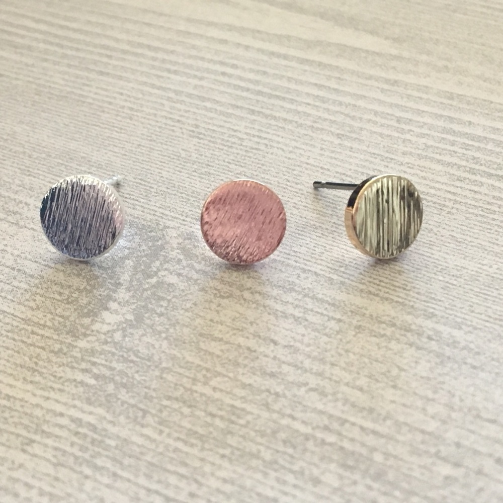 3 Sets Round stud earrings
