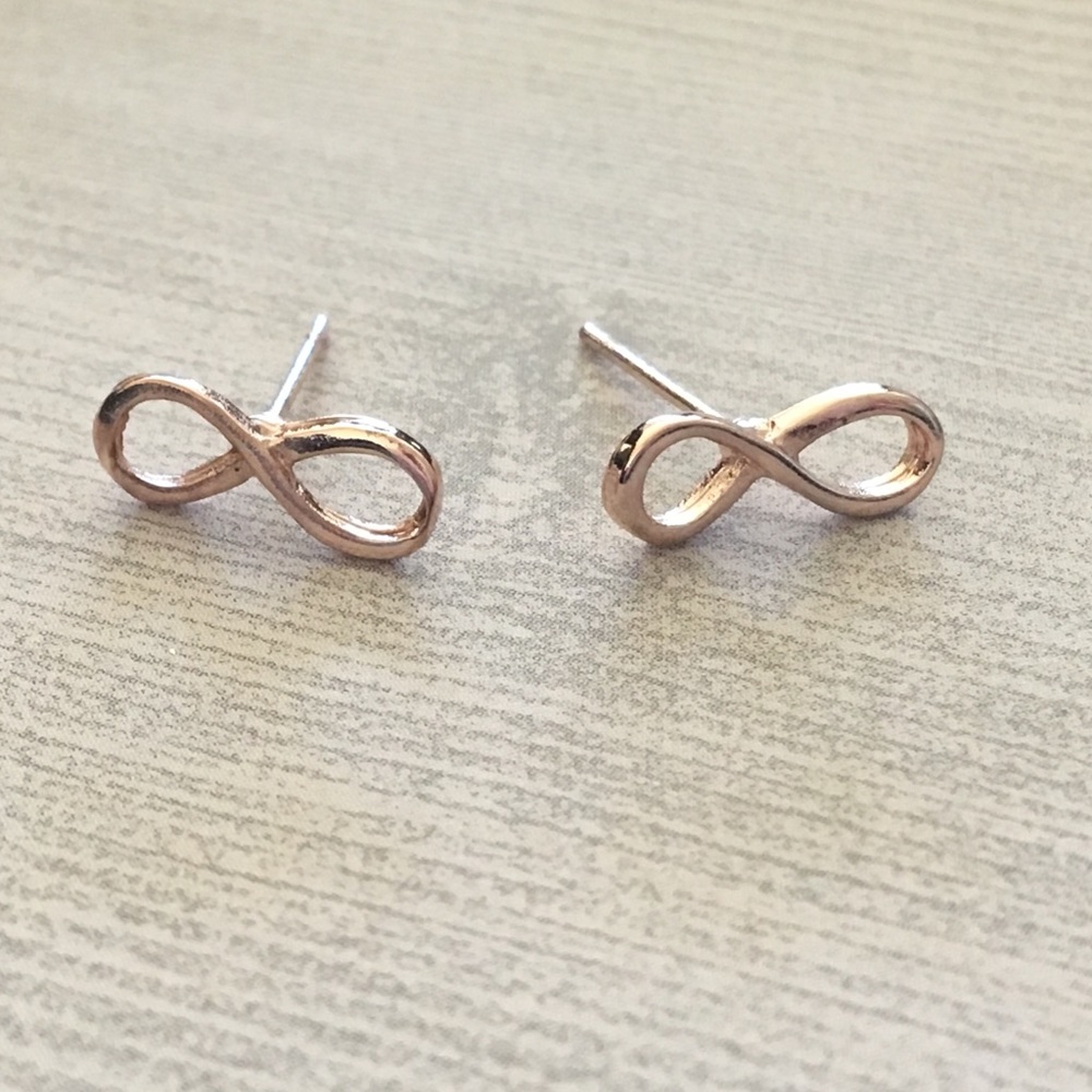 3/$12 Minimalistic Infinity Earrings- Rose Gold