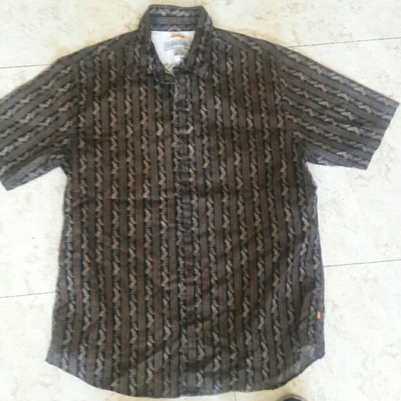 QuicKsilver  Hawaiian Shirt - Picture 1 of 3