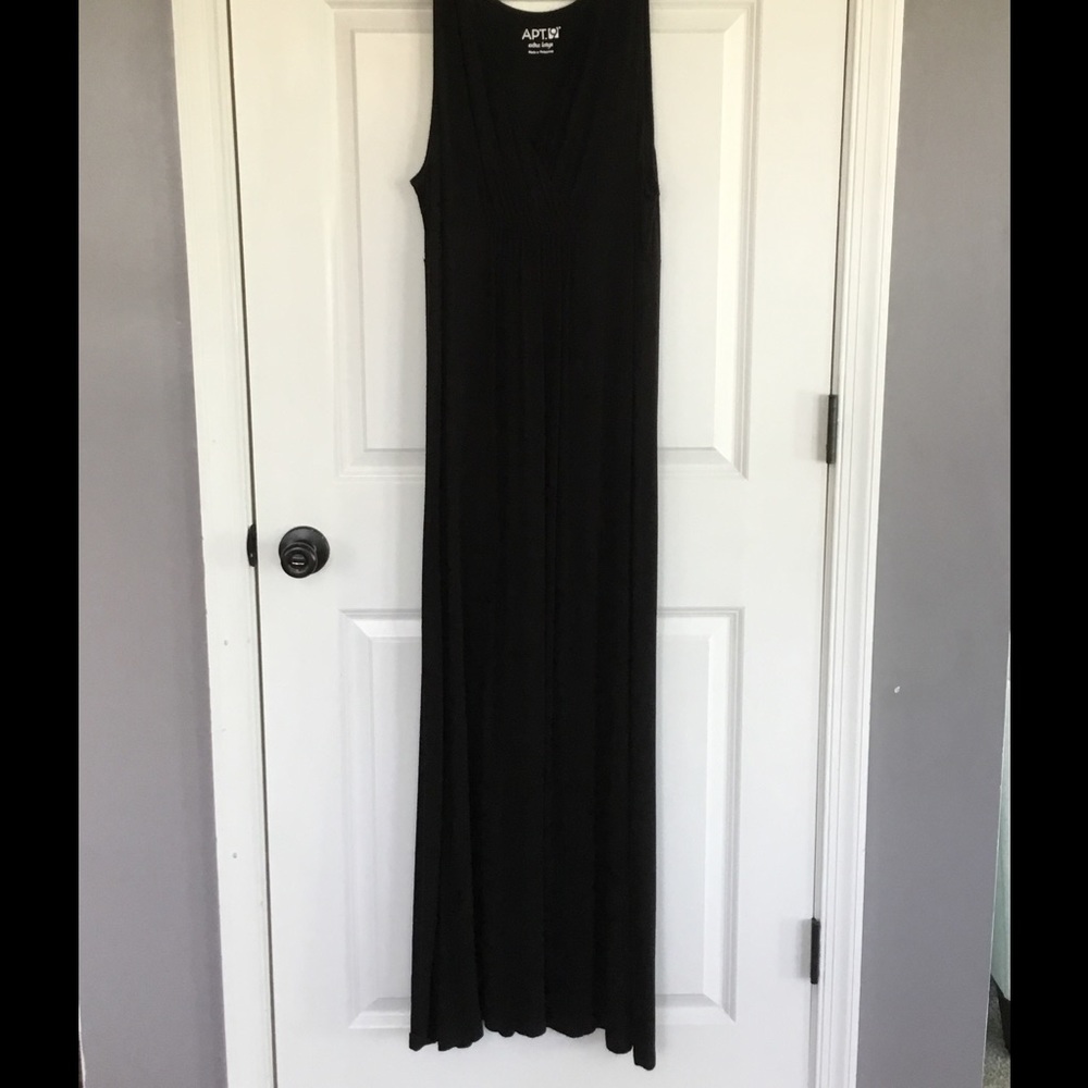 APT 9 sleeveless maxi