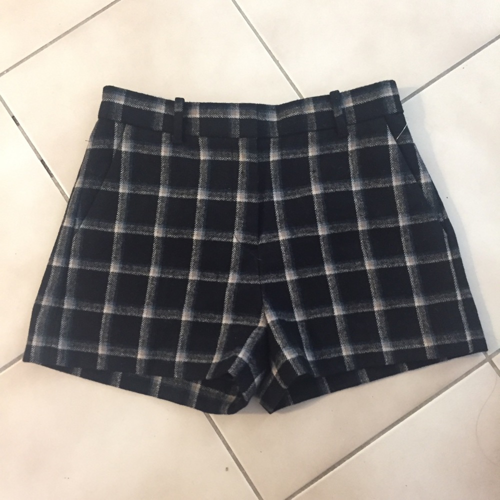 GAP: Plaid High-Waisted Shorts