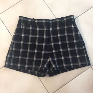 GAP: Plaid High-Waisted Shorts