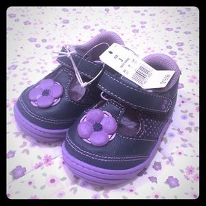 Stride Rite Surprize Velcro shoes Navy and Purple