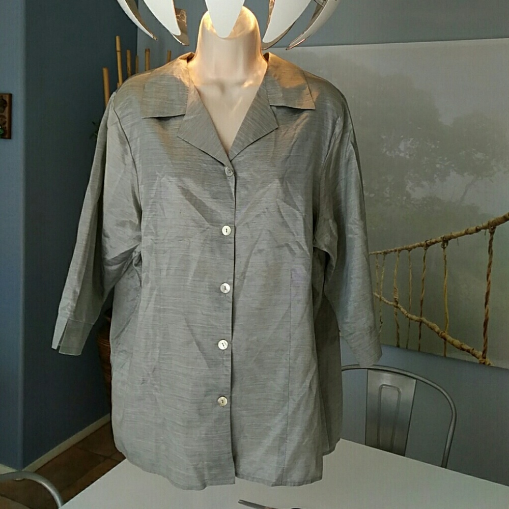 Ladies blouse