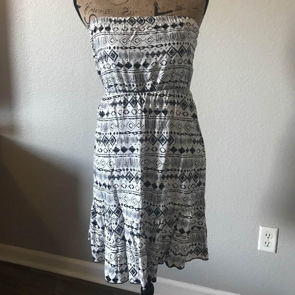 Strapless dress