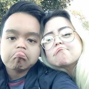 Meet your Posher, Zyrone