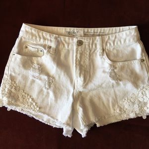 Juniors white jean shorts