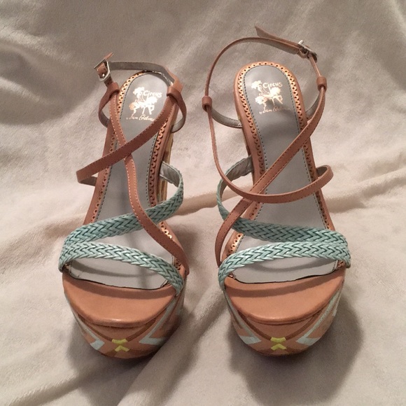 Circus by Sam Edelman Capri Wedge Sandal - Picture 3 of 6