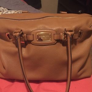 Michael Kors Hamilton XLarge Weekender 😍