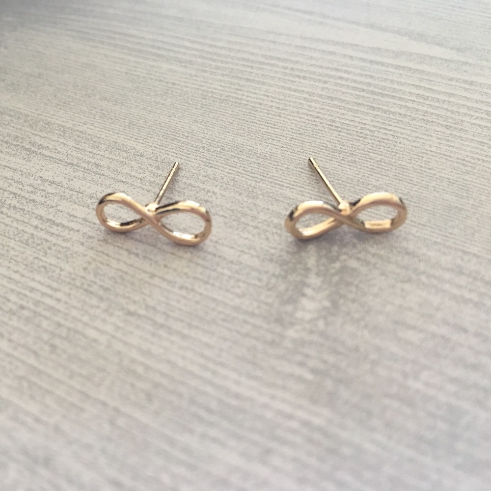 3/$12 Minimalistic infinity Earrings-  Gold plated
