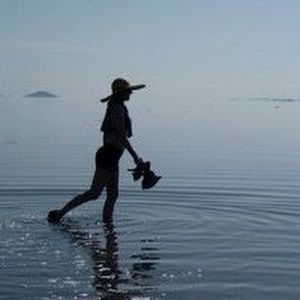 Meet your Posher, Debora