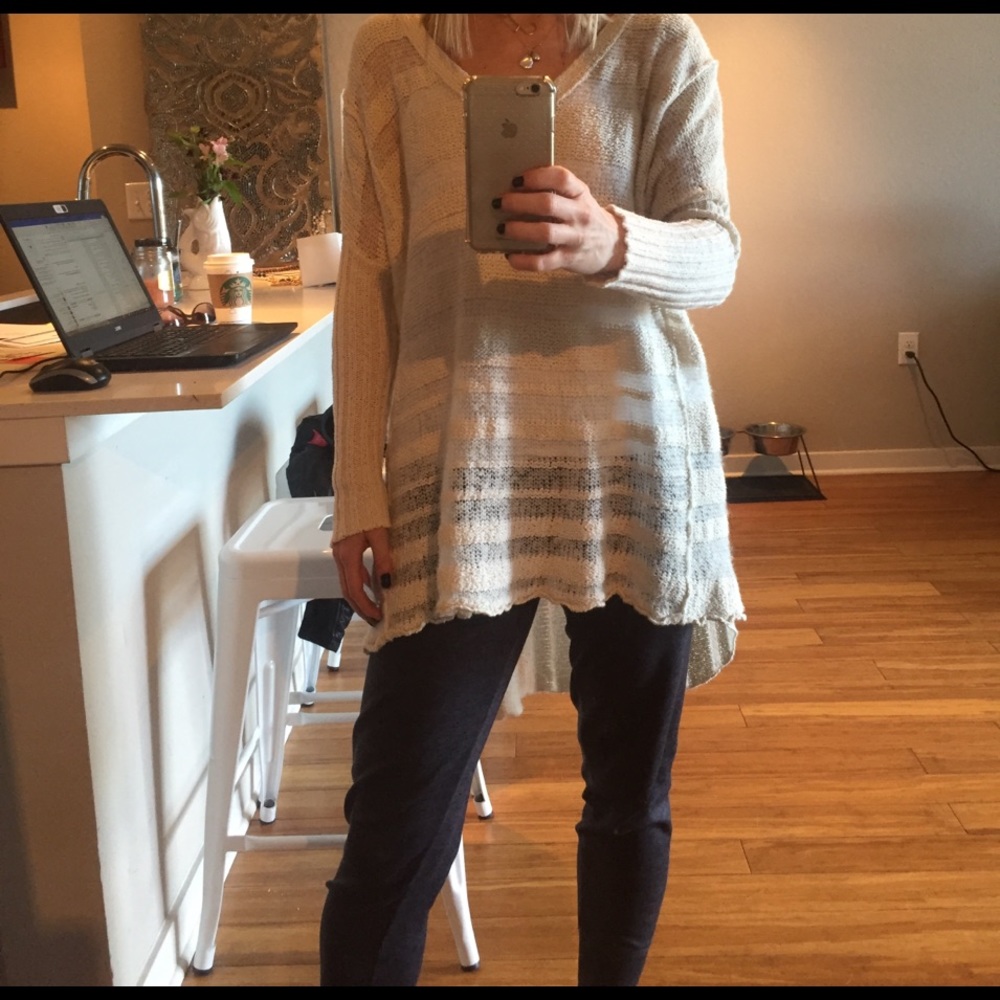 Free People XS cream textured sweater