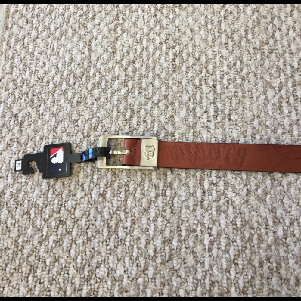 Sf giants size 34 mens belt