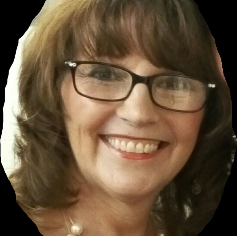 Meet your Posher, Evelyn