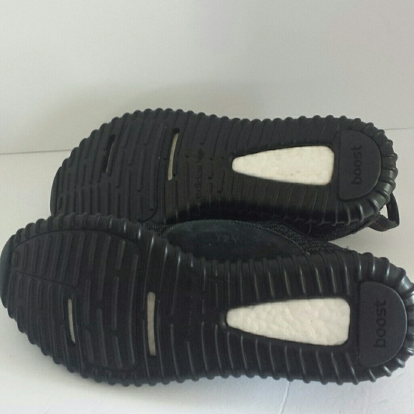 Adidas Yeezy Boost 350 Kanye West Pirate Black