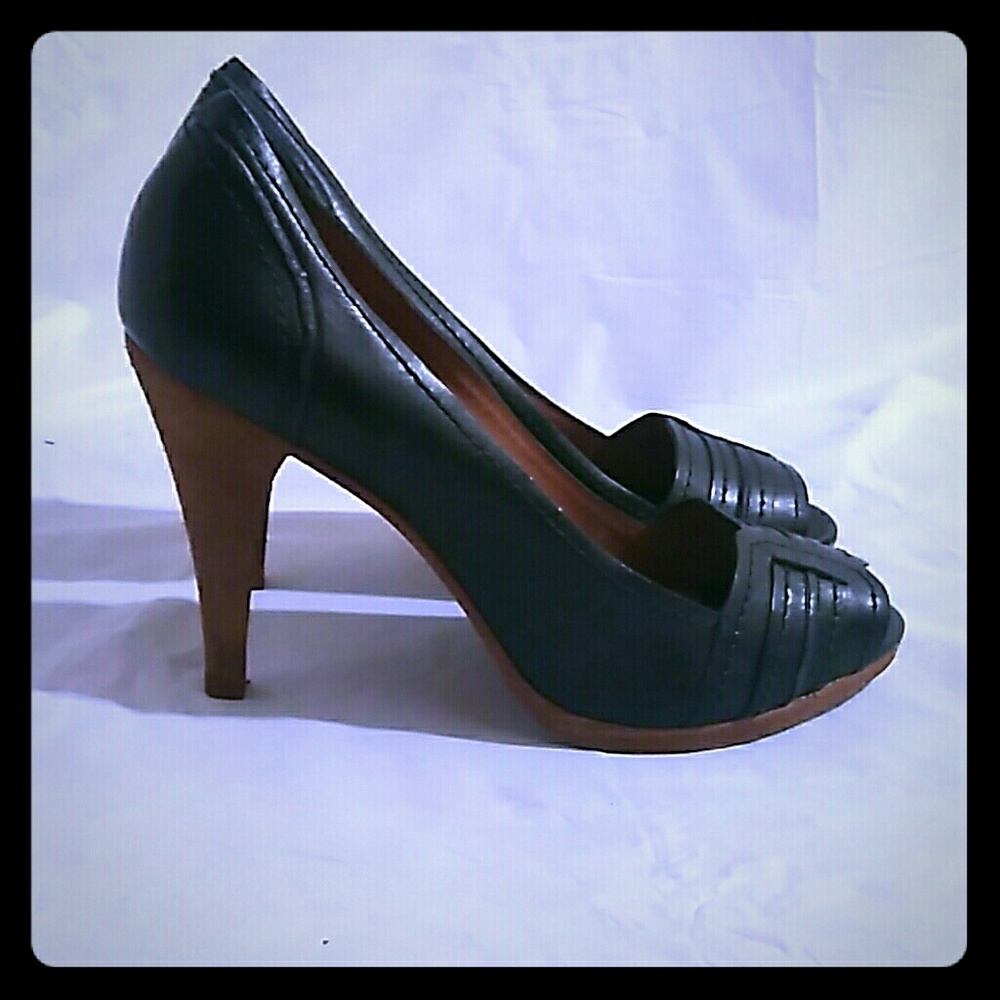 NWOT Michael Kors Black Peep Toe Heels