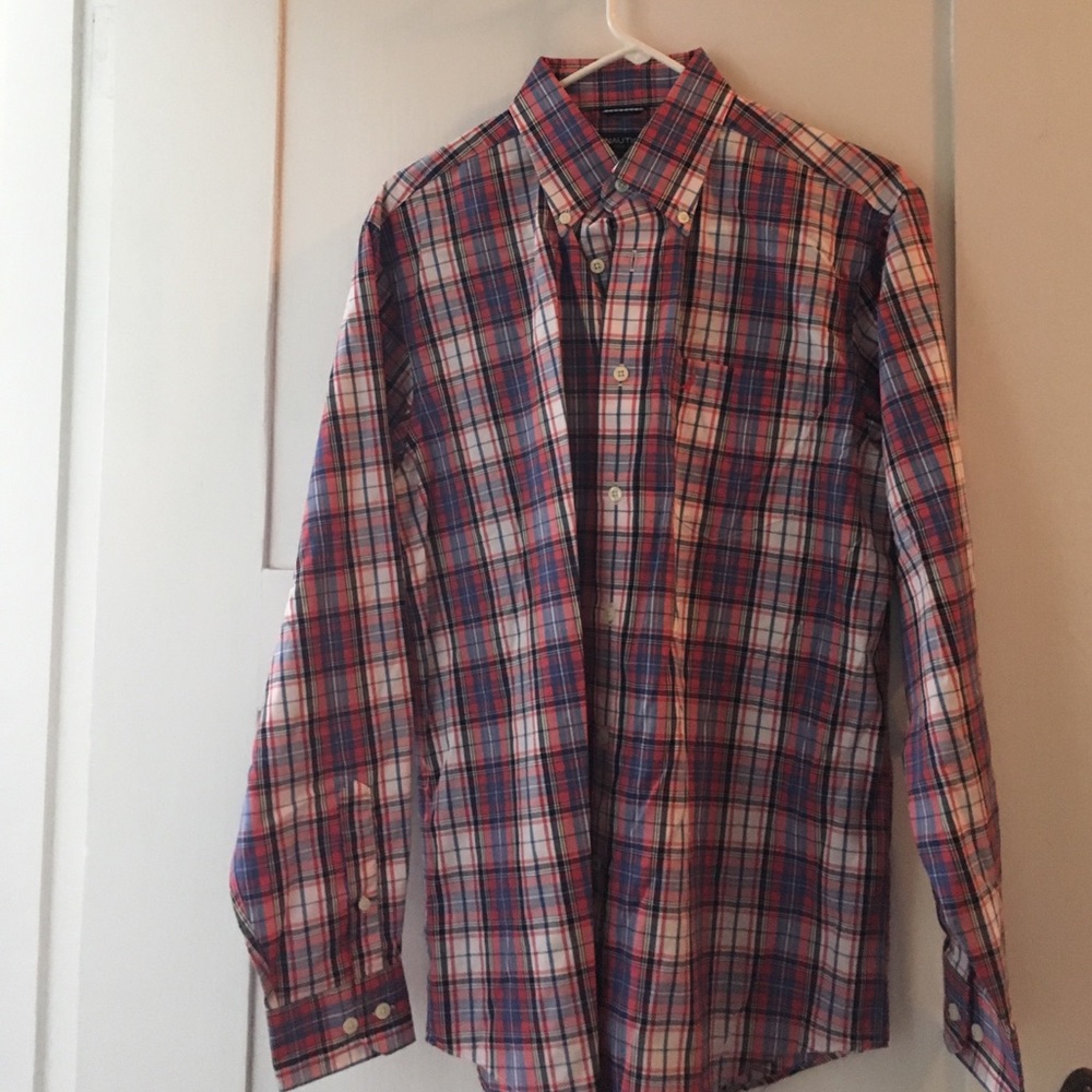 Nautical Plaid Wrinkle Resistant Button Down Med. - image 1