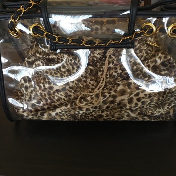 Cute Large Transparent Flap Bag - Picture 2 of 4