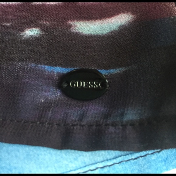 Guess Tops - guess los angeles top size S Guess Tops - guess los angeles top size S