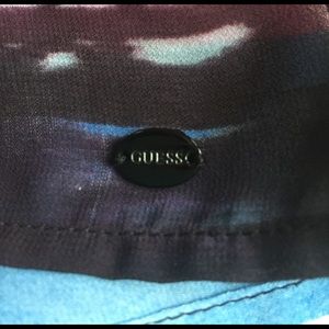 Guess Tops - ⭐️guess los angeles top size S Guess Tops - ⭐️guess los angeles top size S